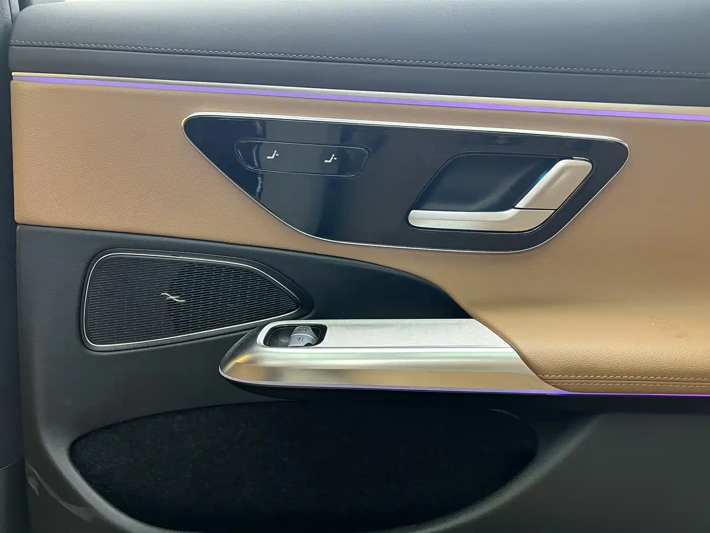 Mercedes-Benz E-Class 2024 Facelift E 260 L фото 21
