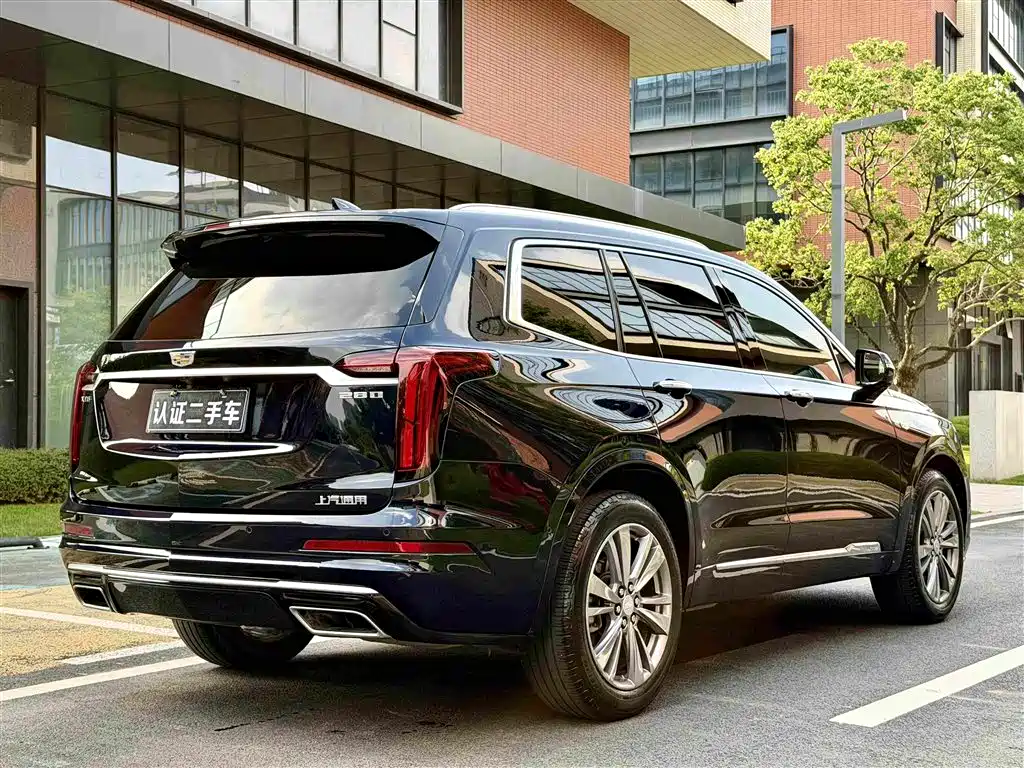 Cadillac XT6 2020 2020 28T 6-Seater Luxury Model