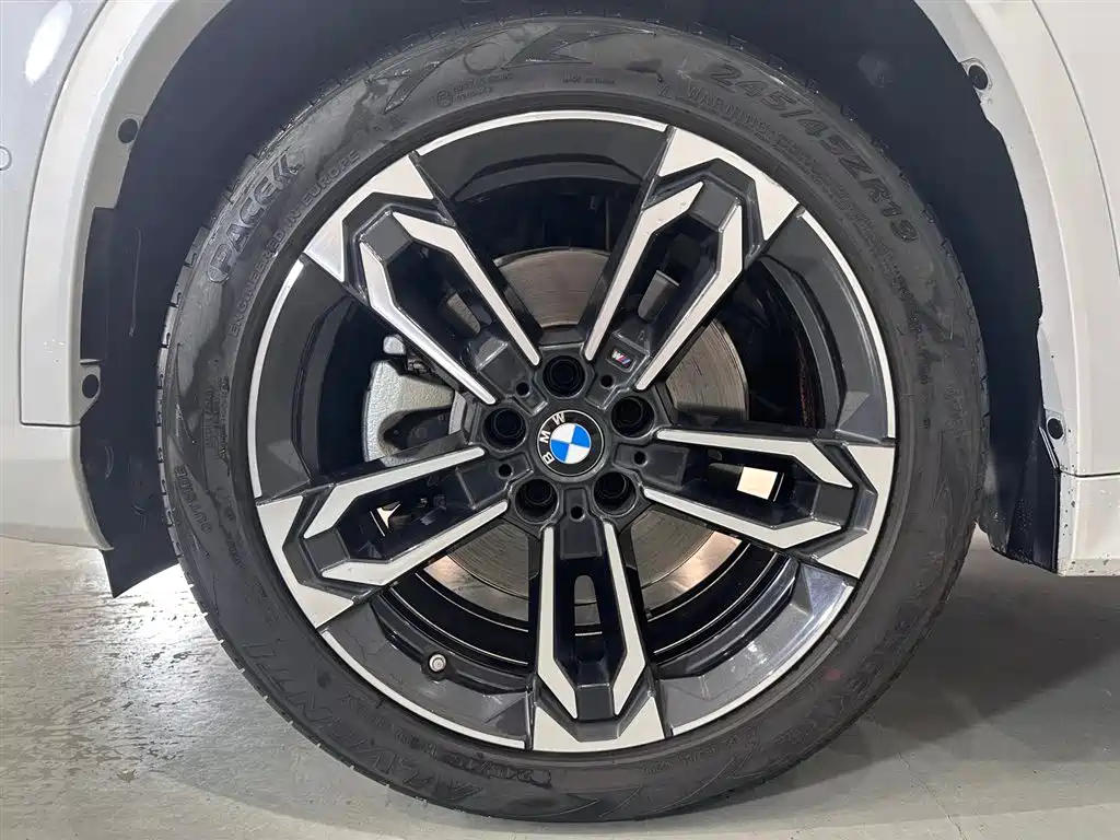 BMW X1 2023 sDrive25Li M Sport Package фото 8