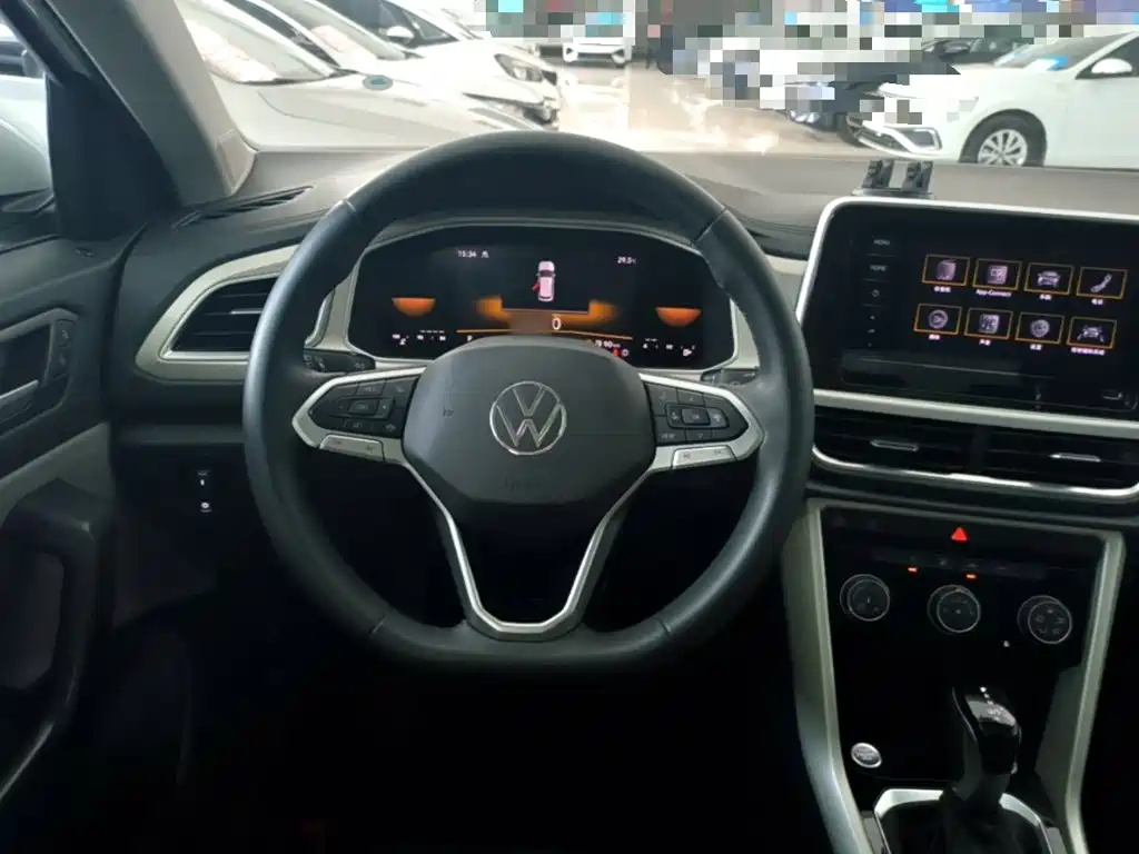 Volkswagen T-Roc, миниатюра 11