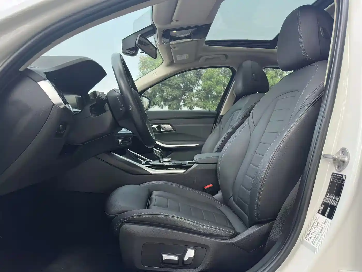 BMW 3 Series 2021 320i Sport Package фото 4