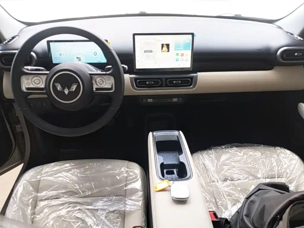 Фото 10 - Wuling Motors Wuling Binguo PLUS