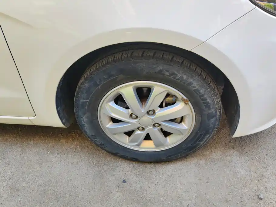 Фото 6 - Kia K2