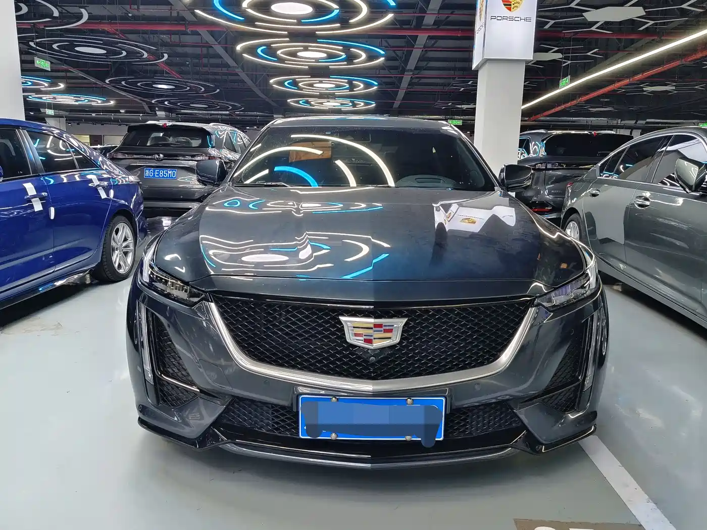 Cadillac CT5 2021 28T Platinum Edition фото 2