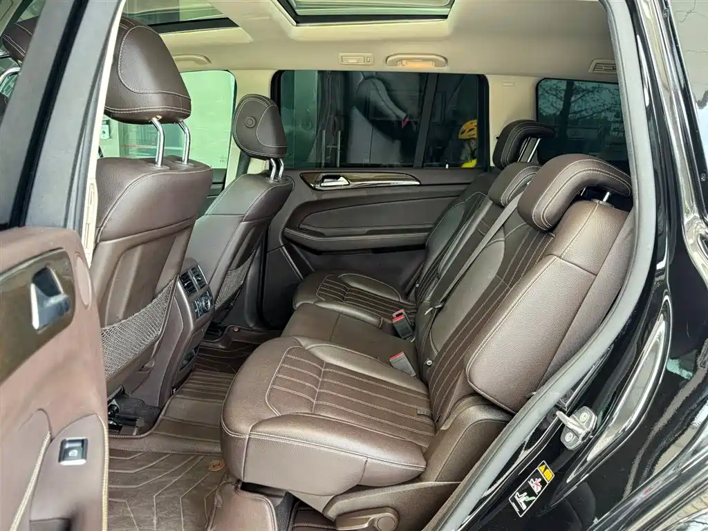Mercedes-Benz GLS 2018 Facelift GLS 400 4MATIC Sport фото 7