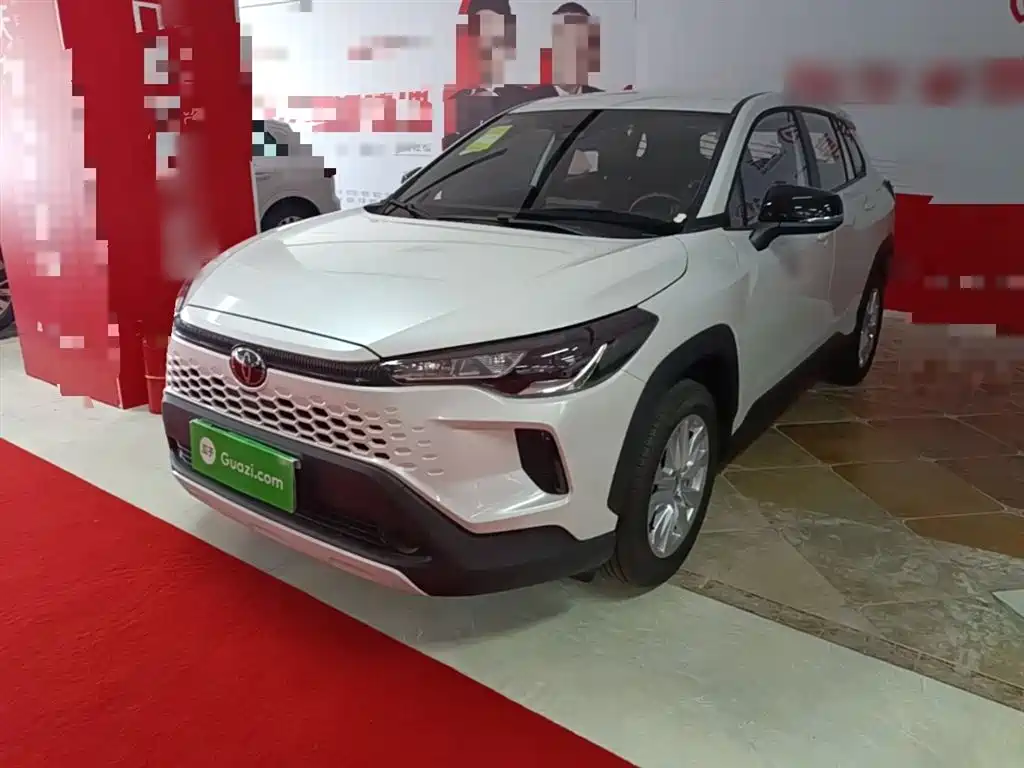 Toyota Corolla Cross 2025 2.0L Pioneer Edition фото 2
