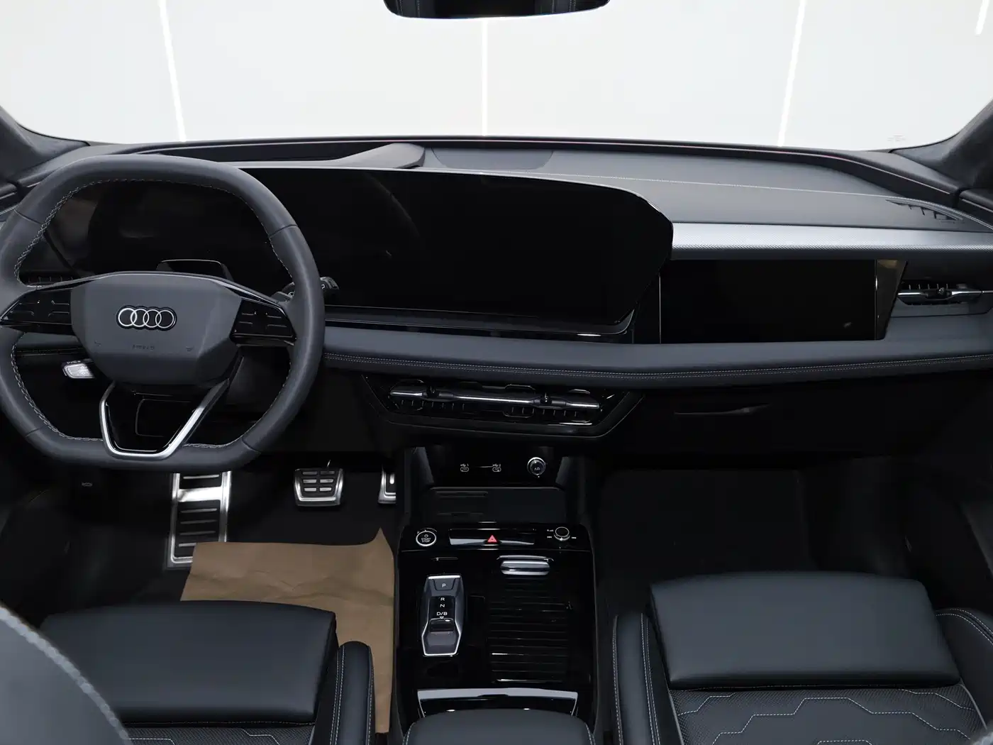 Audi Q6L e-tron 2025 Model Pioneer Edition фото 29