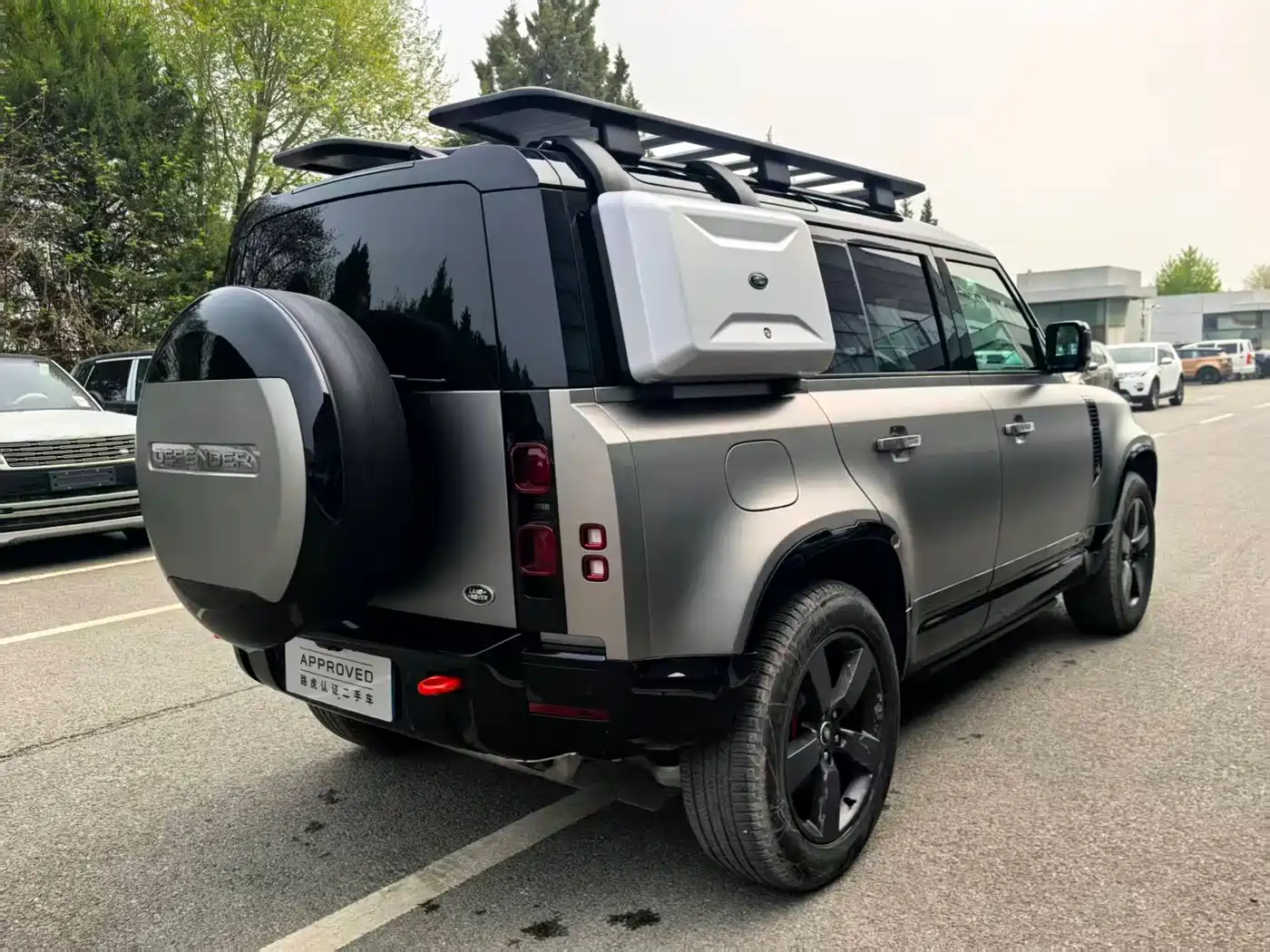Land Rover Defender 2025 110 3.0T P400 X фото 2