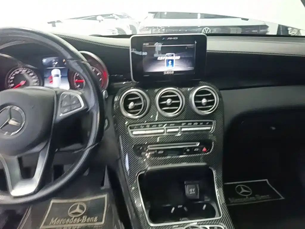 Mercedes-Benz GLC 2019 GLC 260 L 4MATIC Dynamic фото 13