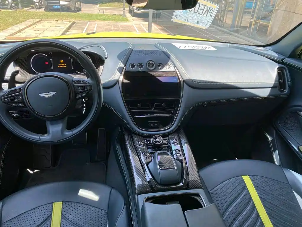 Aston Martin DBX 2023 2023 Model 4.0T V8 707