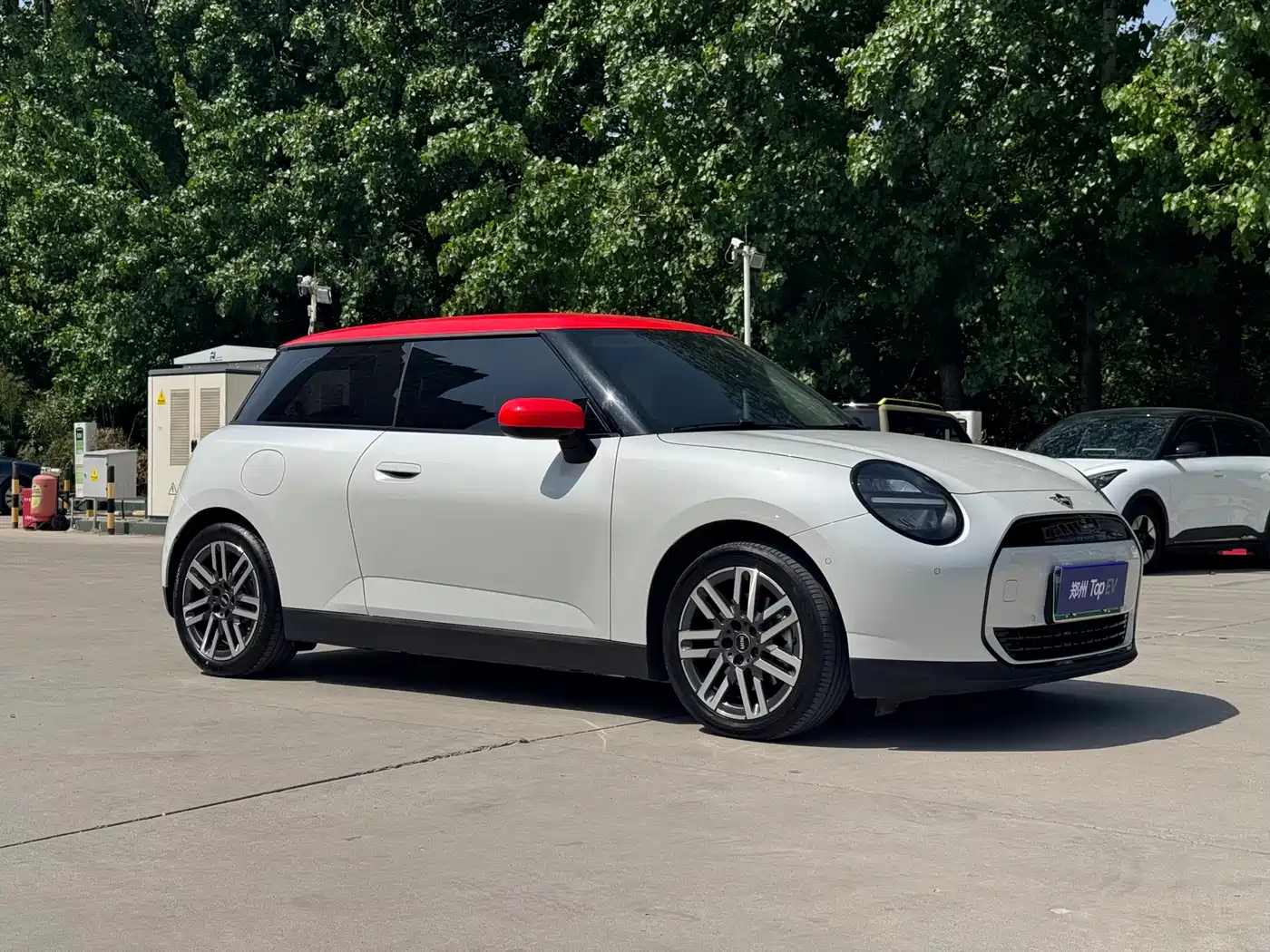 MINI ELECTRIC COOPER