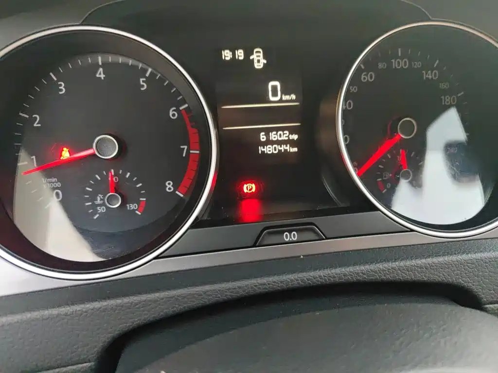 Фото 8 - Volkswagen Golf