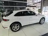 Фото 28 - Porsche Macan