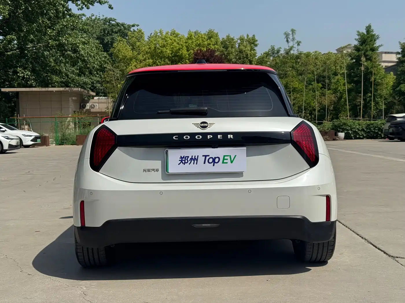 MINI ELECTRIC COOPER