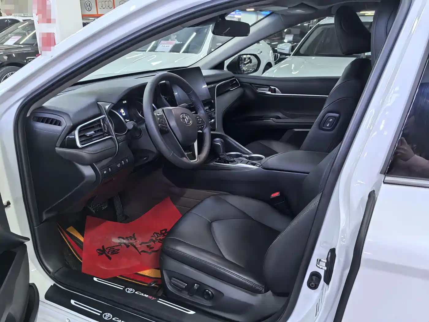 Toyota Camry 2023 2.0G Luxury Edition фото 6