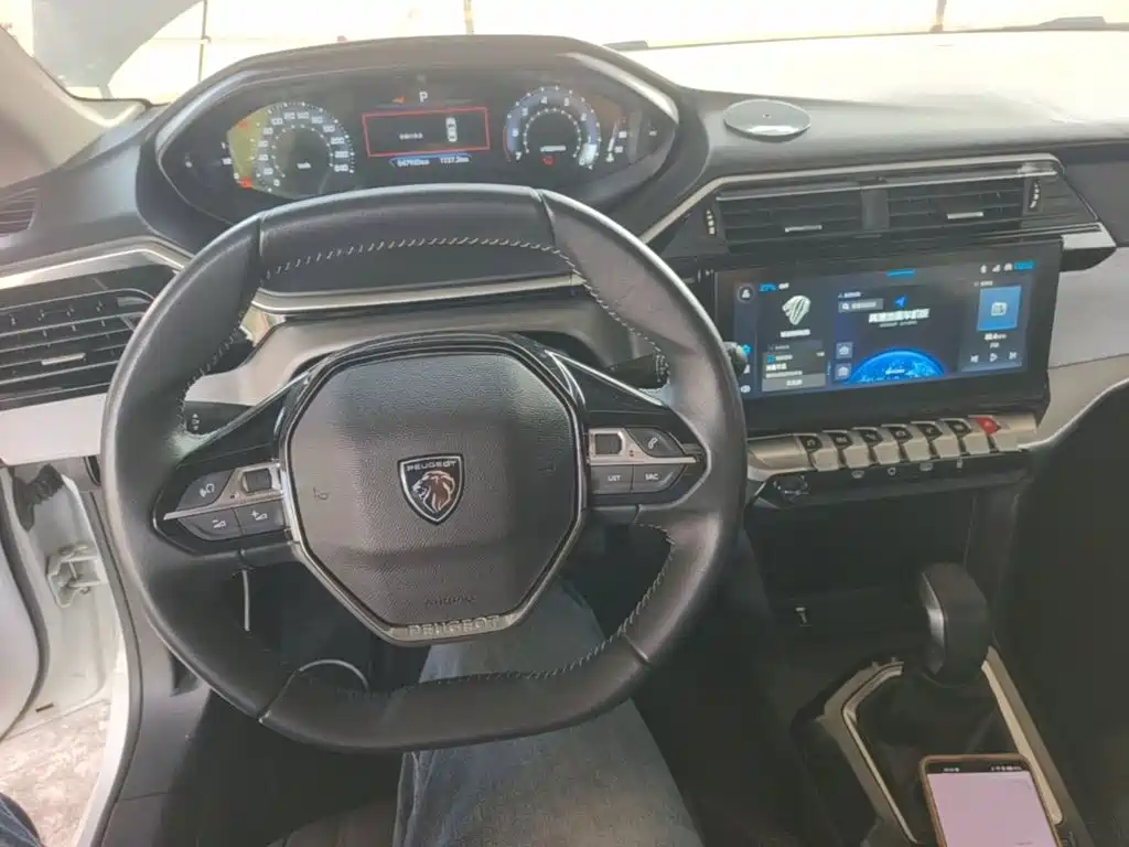 Peugeot 408 2024 2022 1.6T Light Chaser Edition