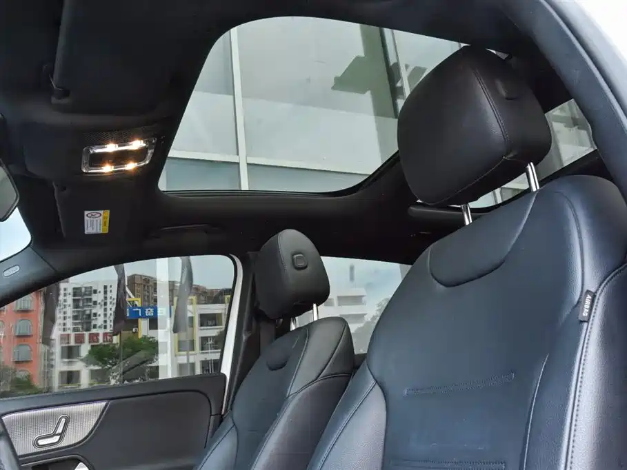 Mercedes-Benz GLA, миниатюра 17
