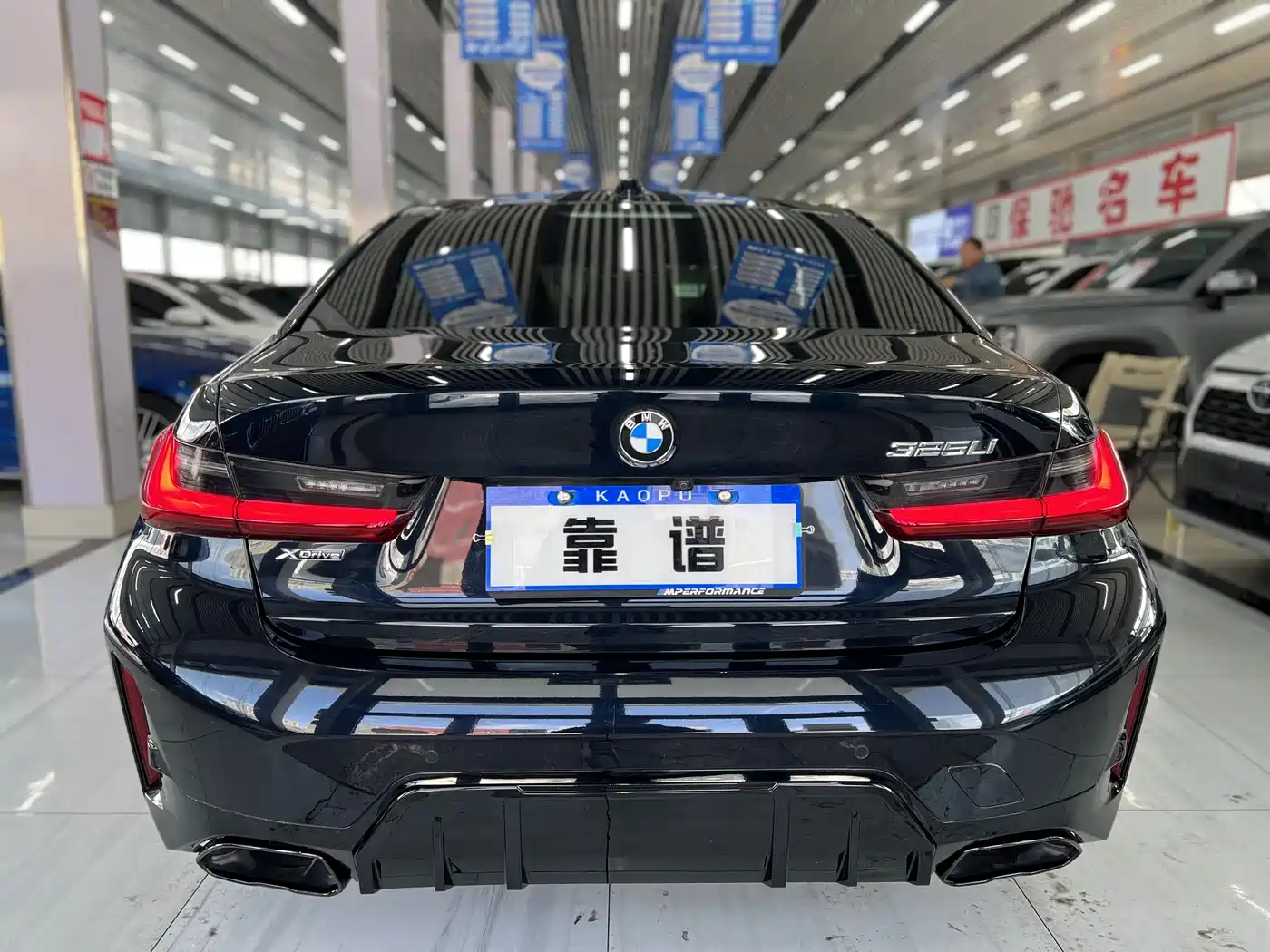 BMW 3-SERIES