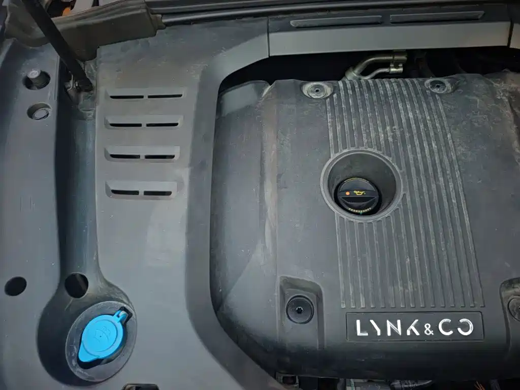 Lynk & Co 02 2021 2021 2.0TD Automatic 2WD Shine Champion Edition