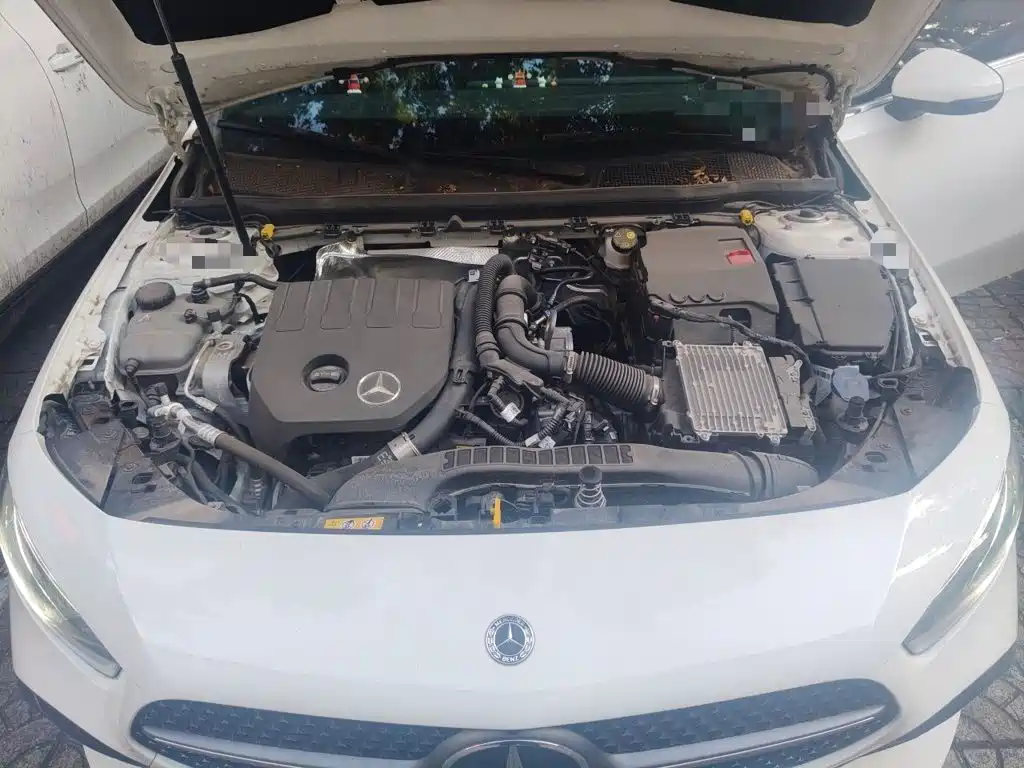 Mercedes-Benz A-Class 2025 2025 A 200 L Fashion Edition