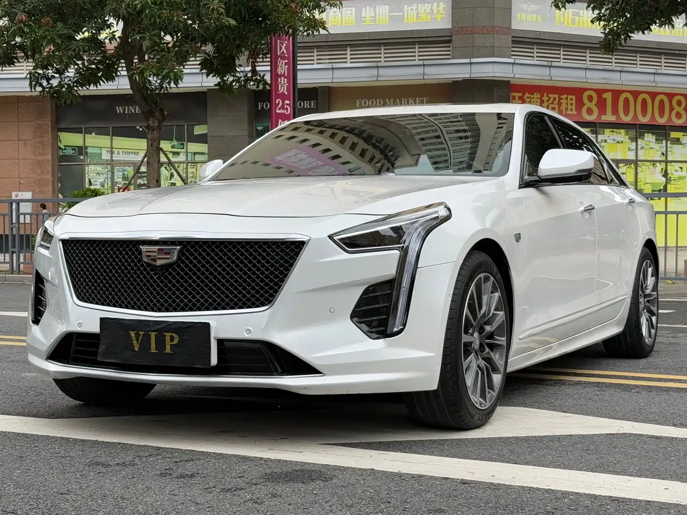 CADILLAC CT6