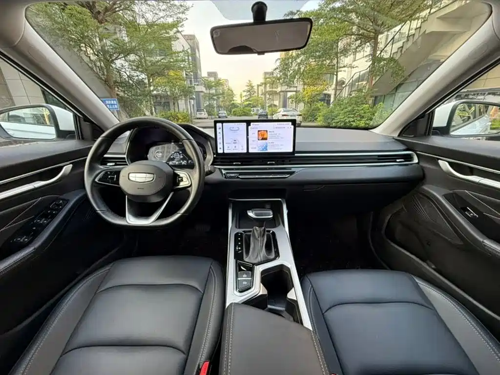 Geely Emgrand L 2022 2022 1.4T CVT Flagship