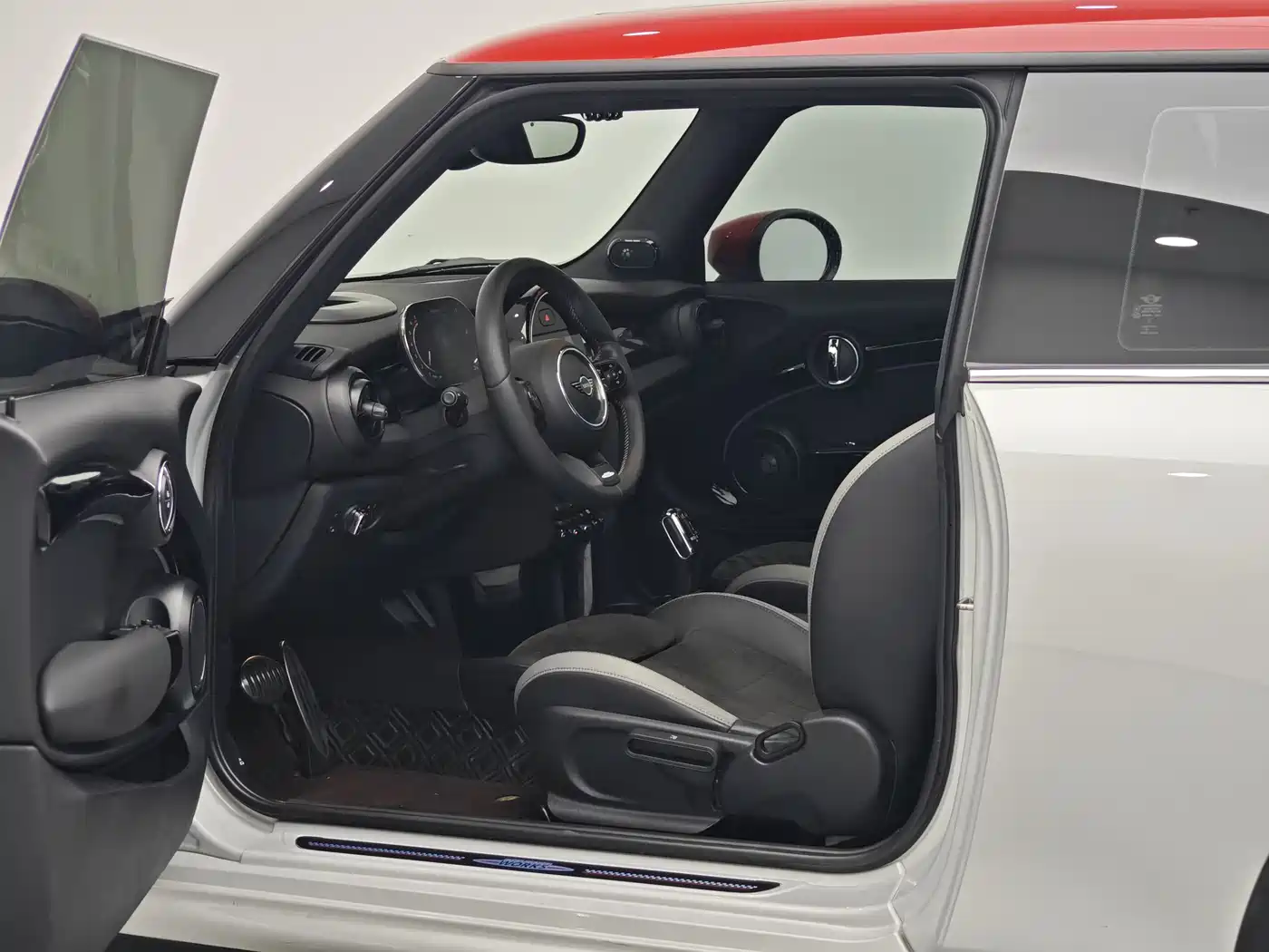 MINI JCW 2022 2.0T JOHN COOPER WORKS ALL-IN фото 12