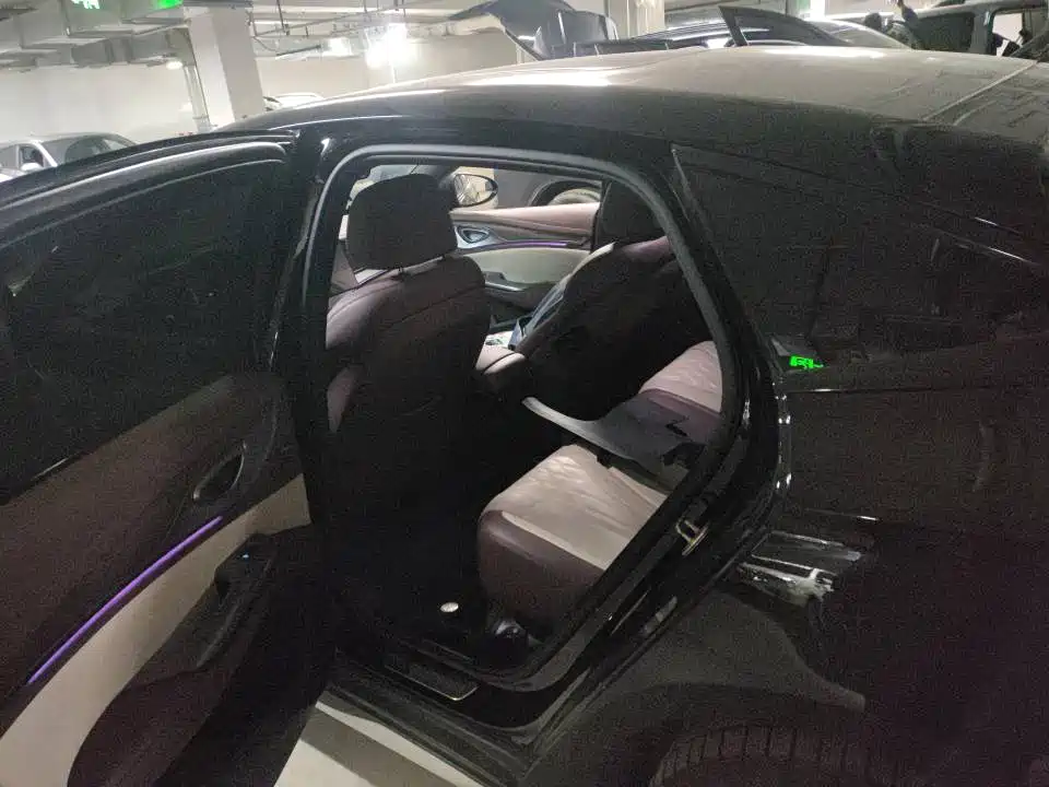 BYD Seal 2023 DM-i 1.5T 121km Premium фото 11