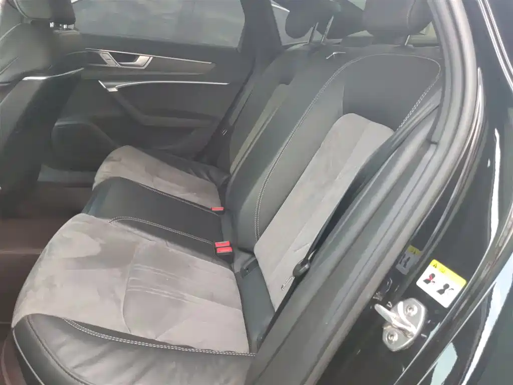 Audi A6L 2023 45 TFSI quattro Premium Dynamic фото 13