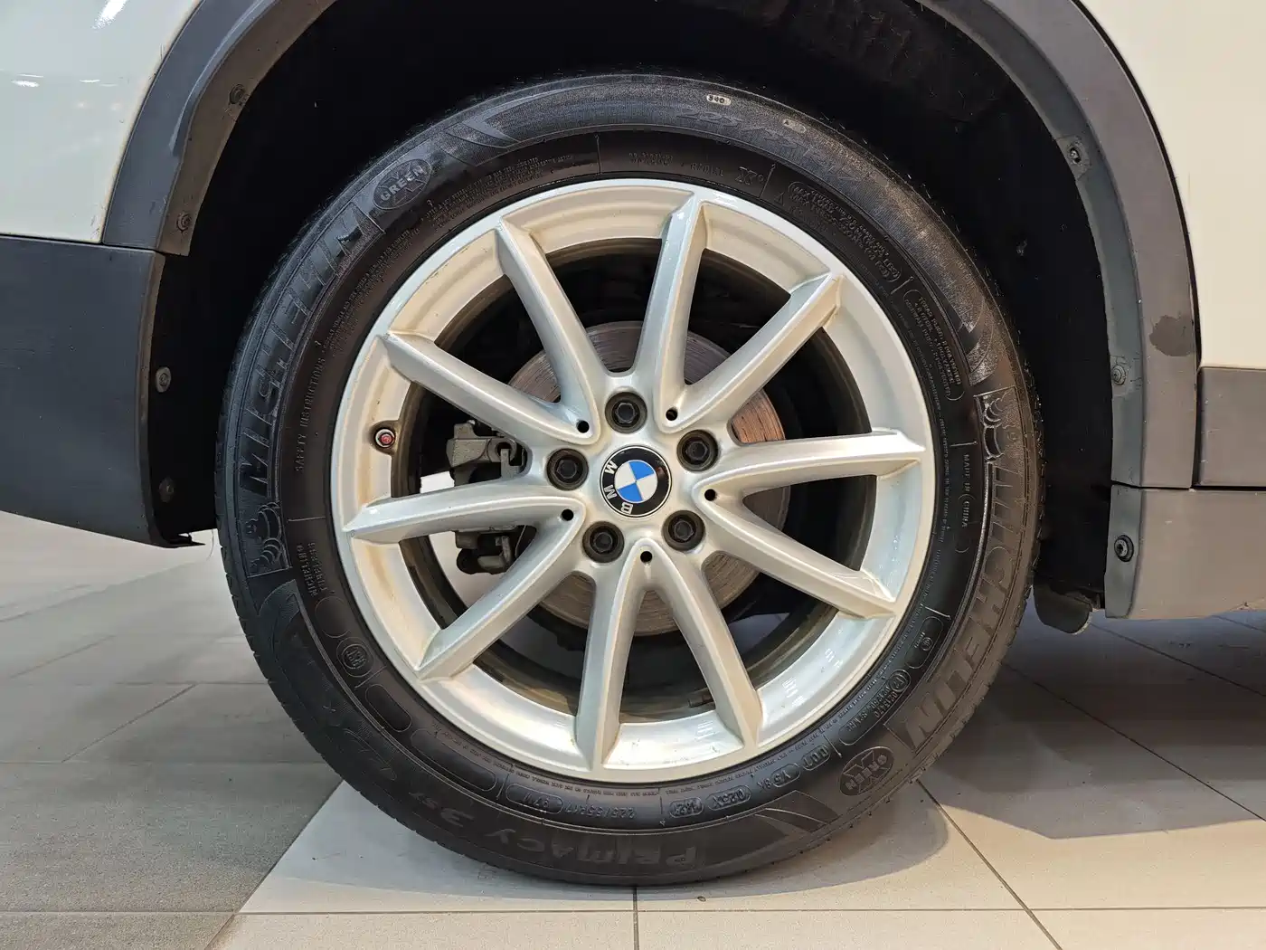 BMW X1 2019 sDrive18Li Fashion Model фото 32