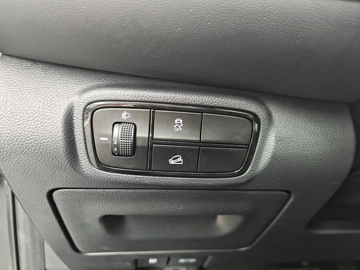 GAC Trumpchi Trumpchi GS4 2021 270T Auto Smart Connect Tech фото 18
