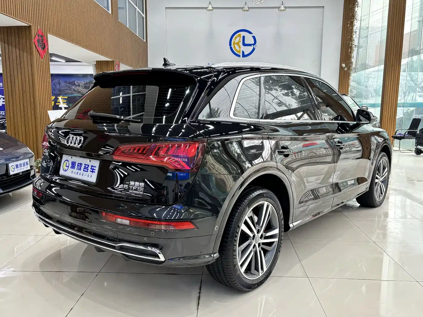Audi Q5L 2020 45 TFSI Premium Sport фото 4