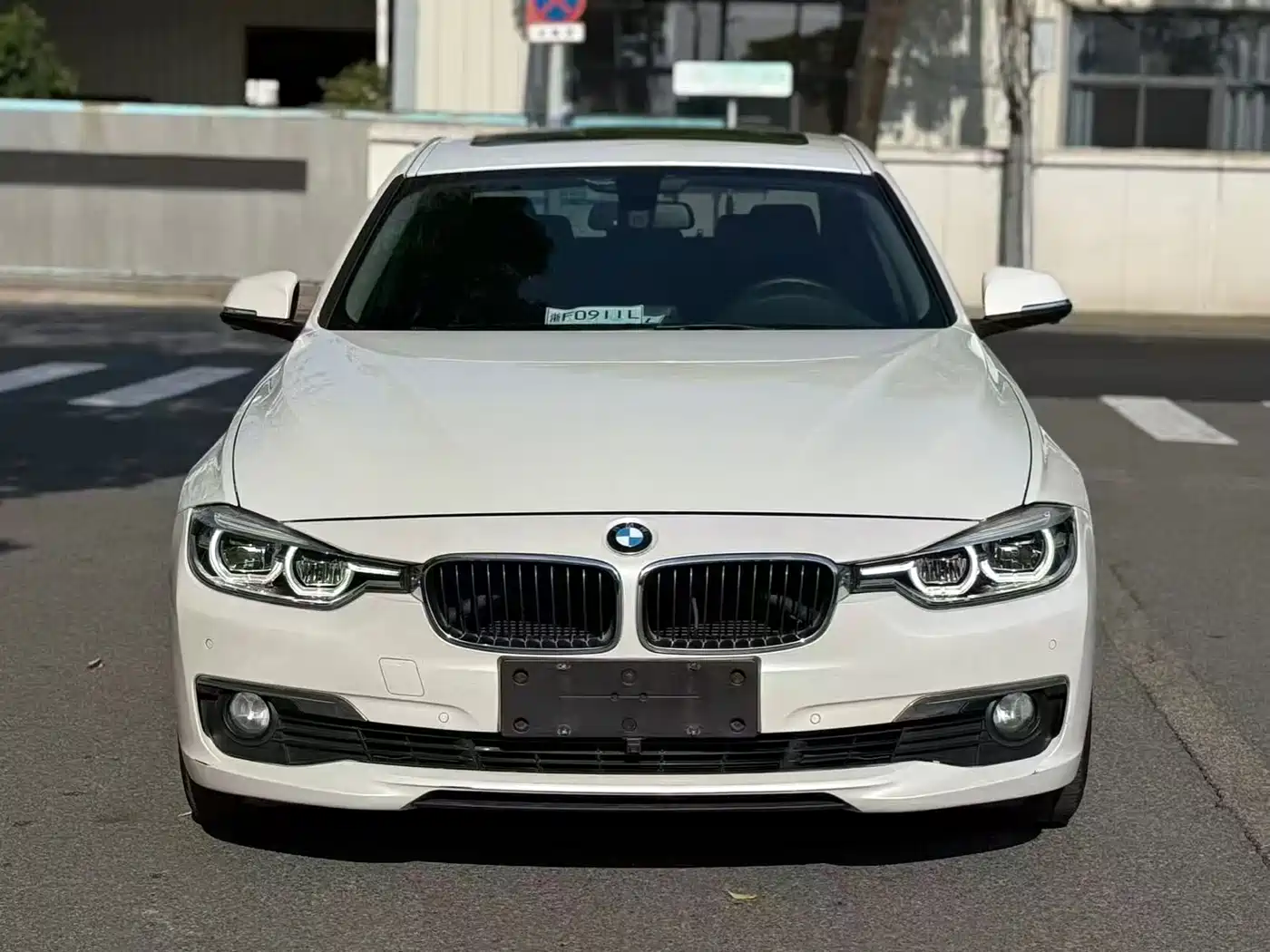 BMW 3 Series 2013 320i Fashion фото 3