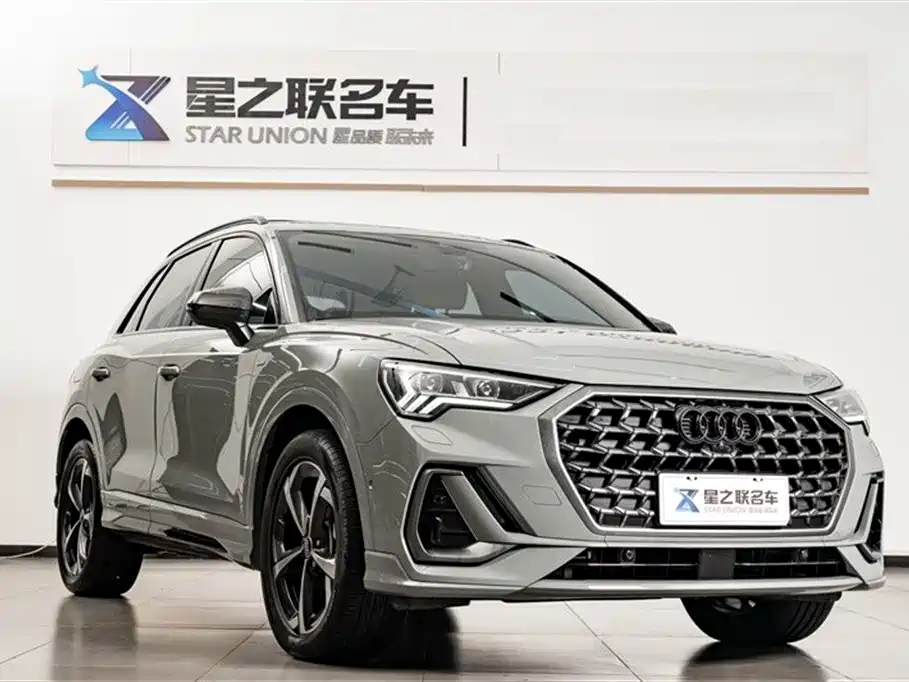 Audi Q3 2024 40 TFSI Fashion Sport Launch Special Edition фото 6