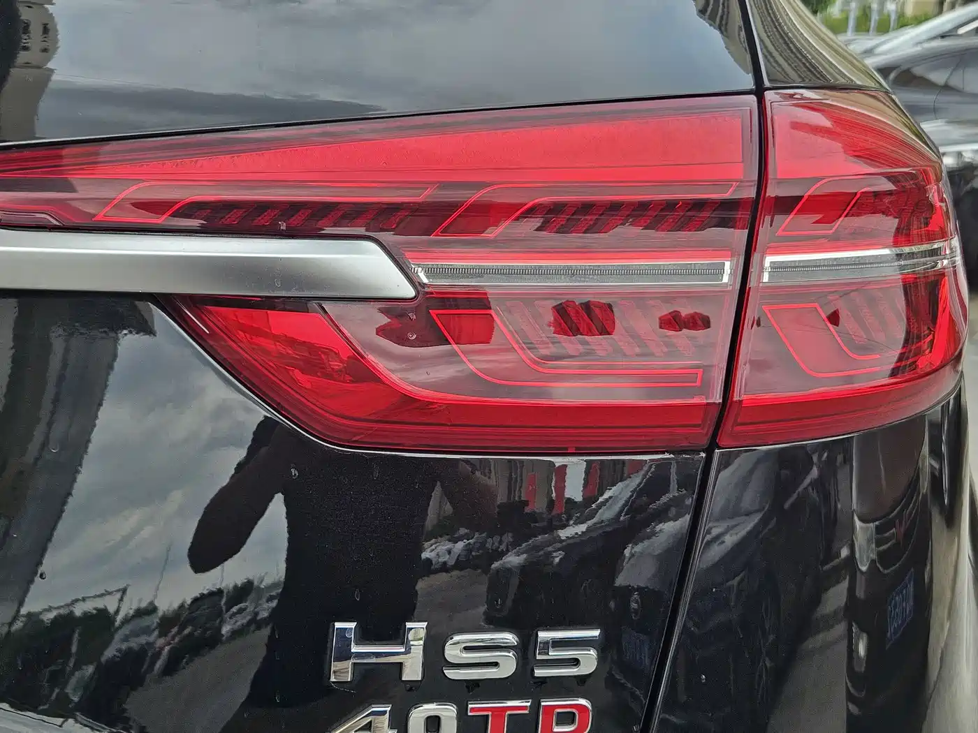 Hongqi HS5 2022 2.0T Smart Connect Joy Edition фото 7