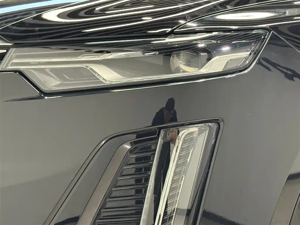 Cadillac XT6 2023 2022 2.0T 6-Seater 4WD Trend Edition