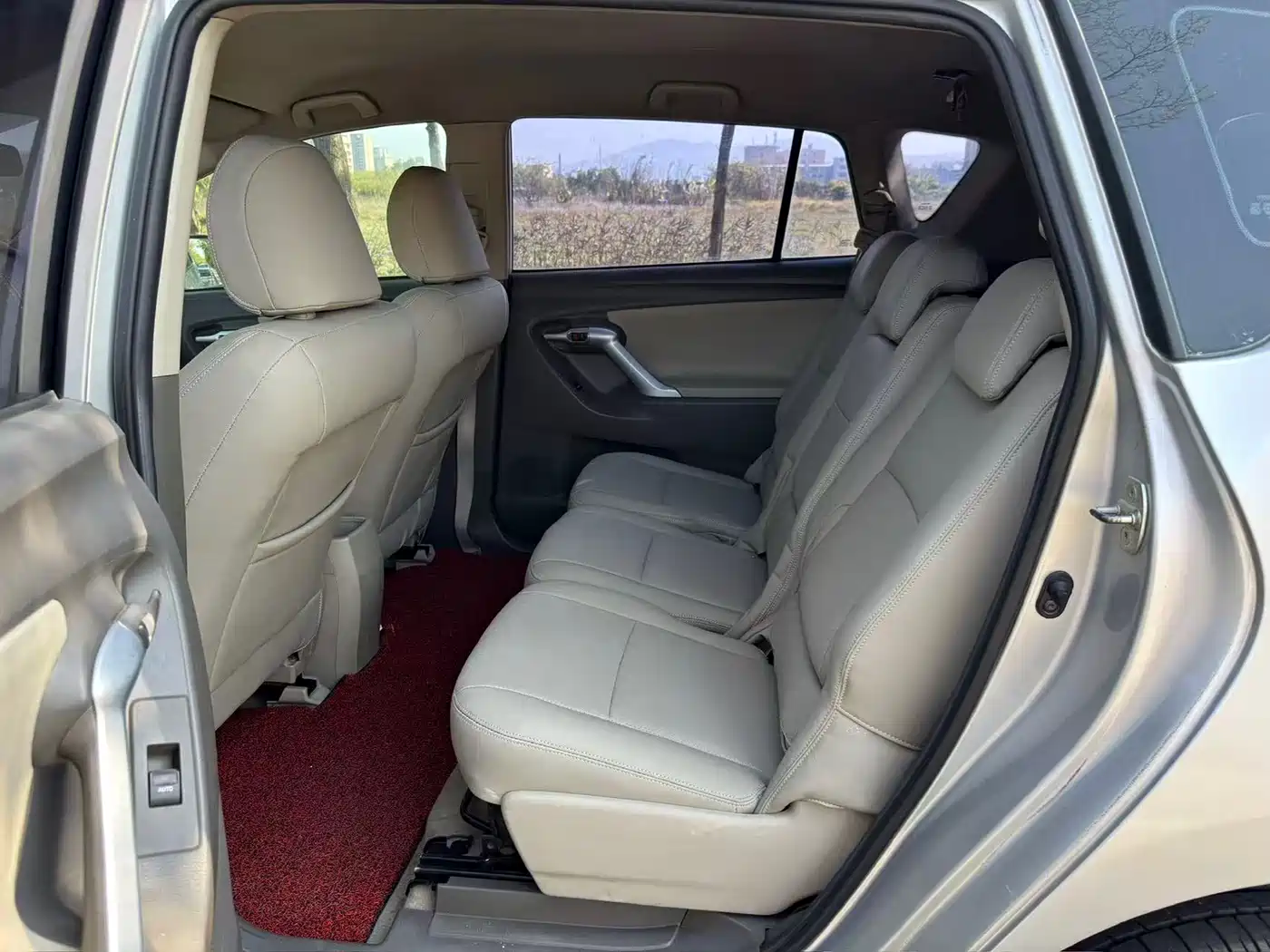 Toyota E'Z 2011 180E CVT Elite Edition фото 6