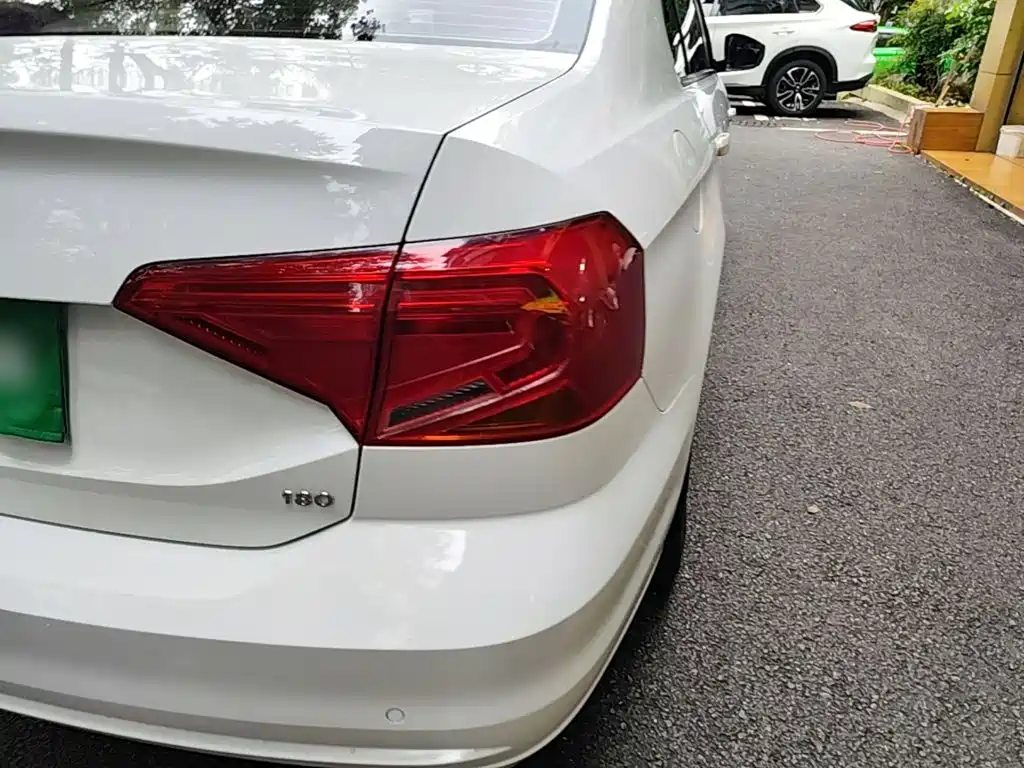 Volkswagen Jetta 2019 2019 Dream Edition 1.5L Auto Fashion