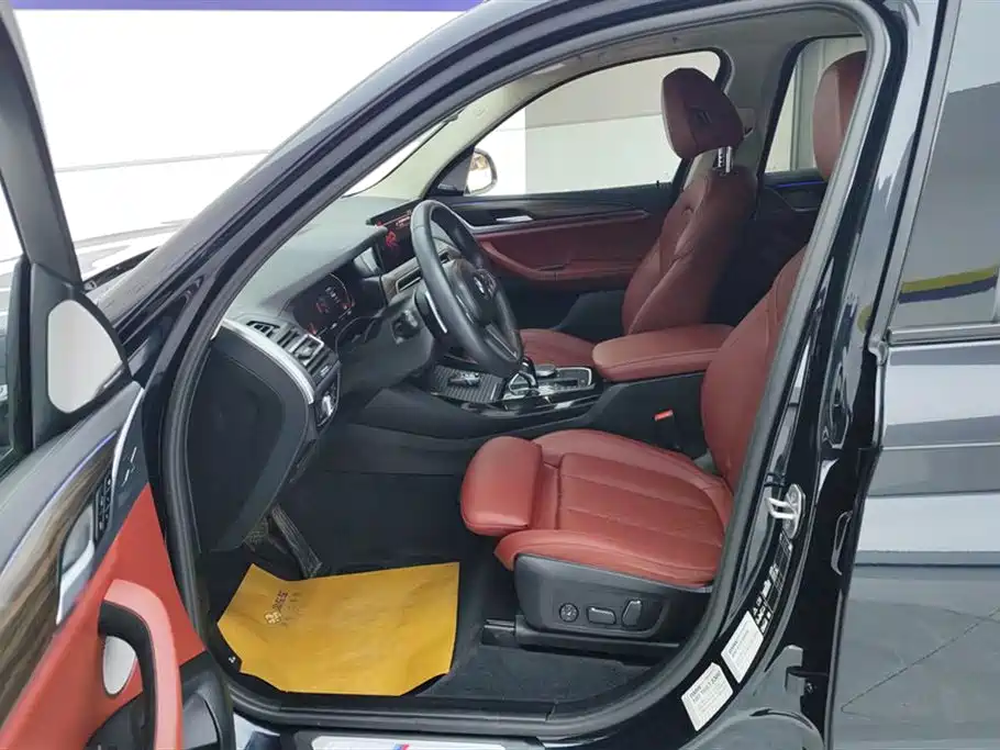 BMW X3 2023 Facelift xDrive30i Leading M Night Package фото 9