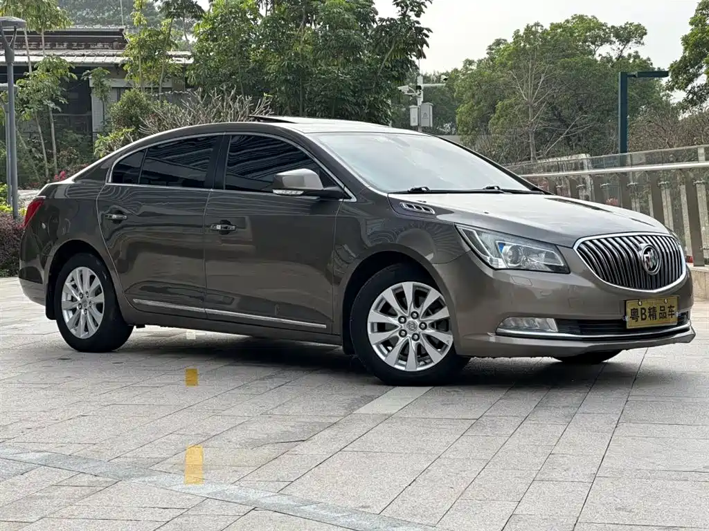 Buick LaCrosse 2013 2.4L SIDI Elite Comfort фото 3