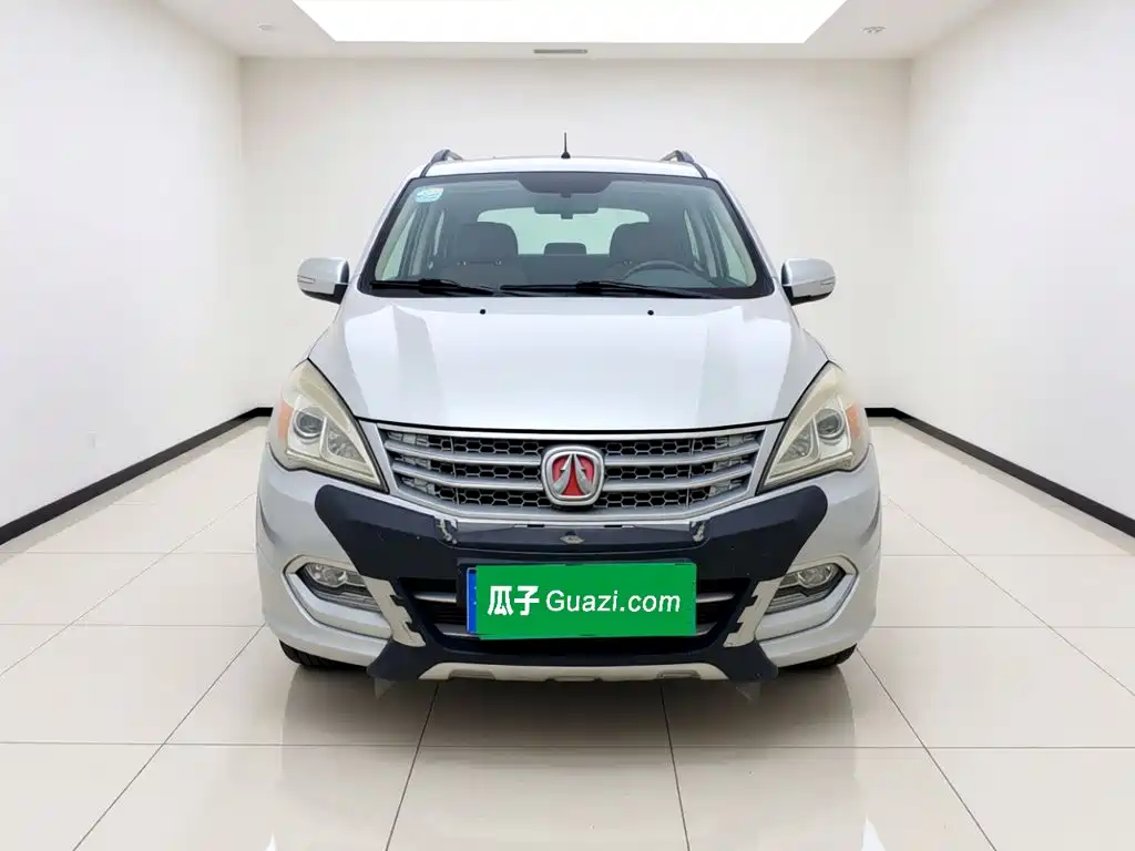 BAIC Weiwang M20 2015 2014 1.5L Comfort BJ415B