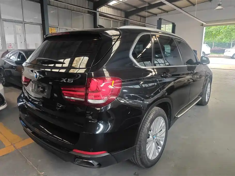BMW X5 (Import) 2014 xDrive35i Leading фото 3