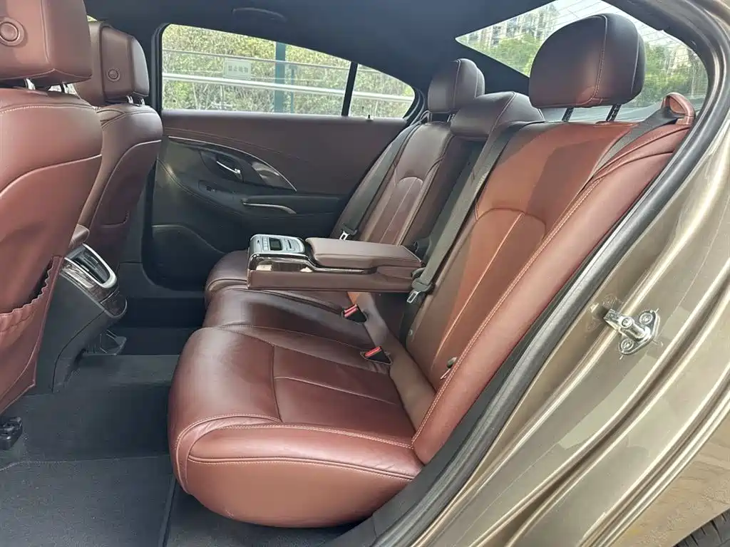 Buick LaCrosse 2013 2.4L SIDI Elite Comfort фото 11