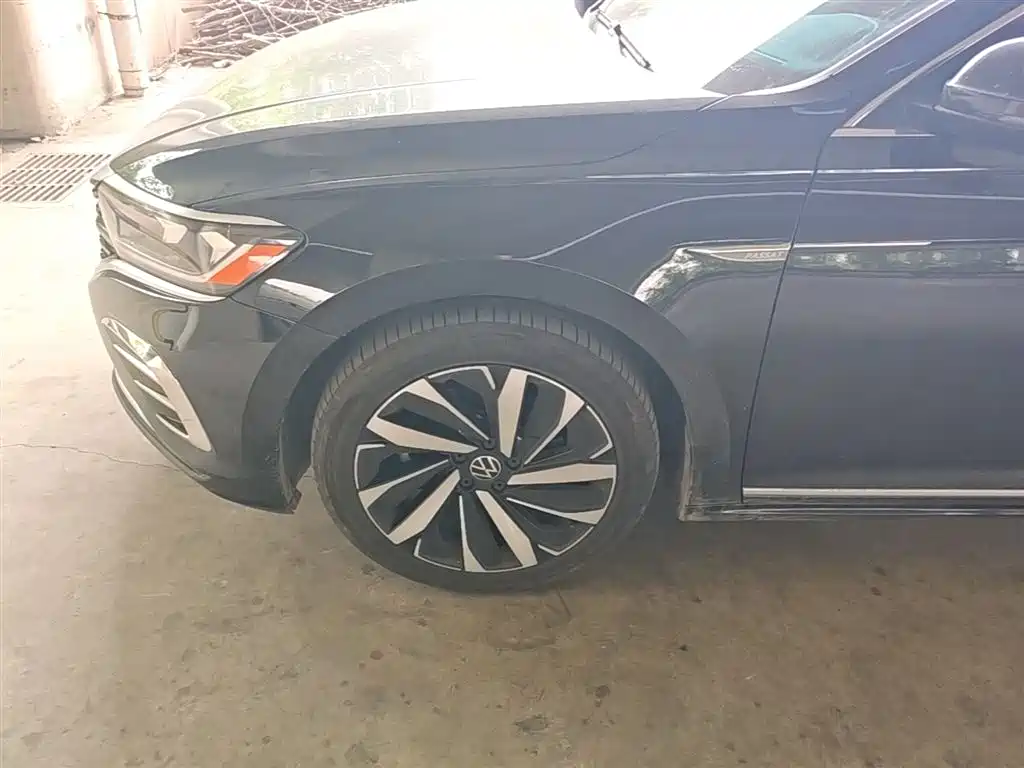 Volkswagen Passat 2023 Facelift 330TSI Elite Edition фото 25