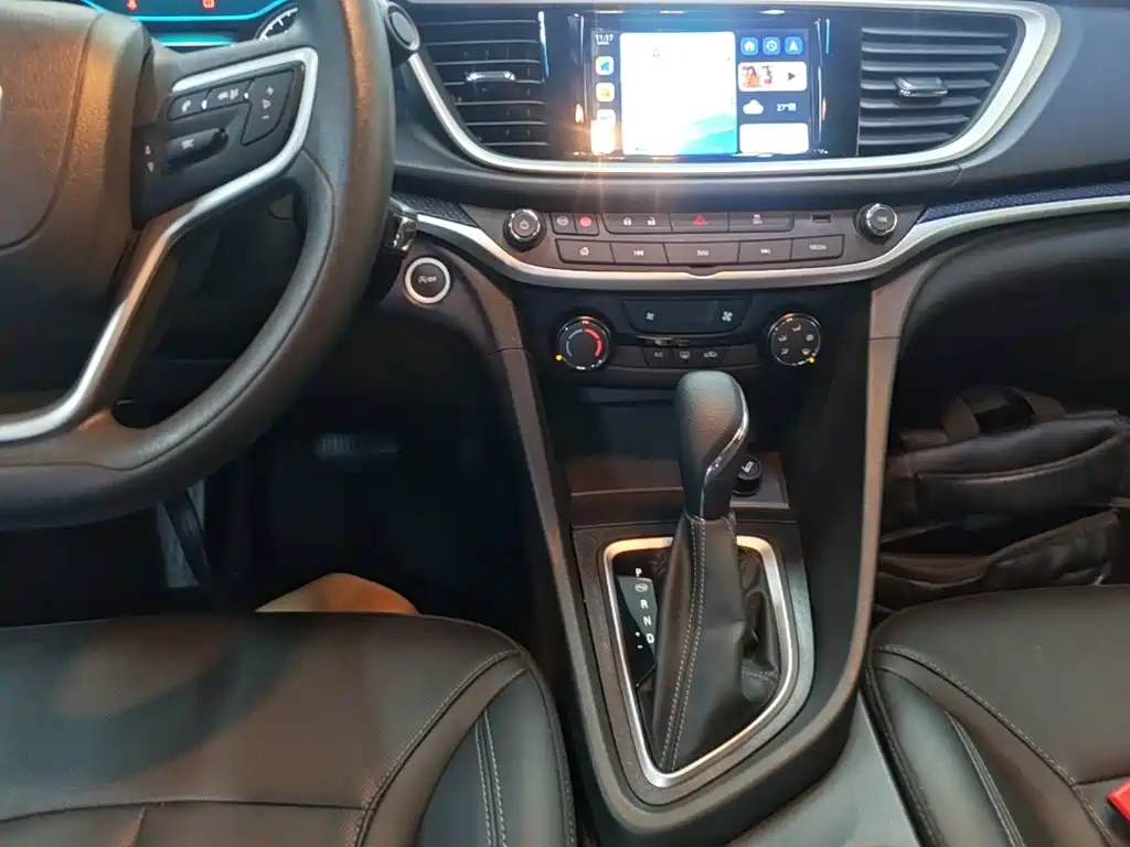 Фото 14 - Buick Excelle