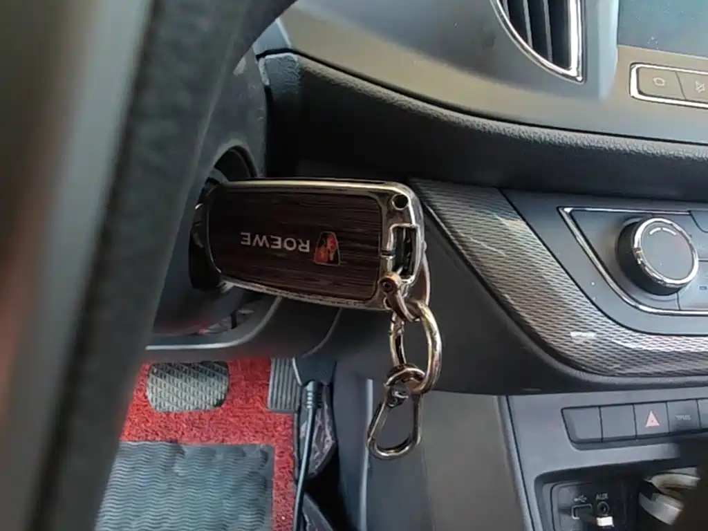 Roewe 360 2015 2015 1.5L Automatic Luxury