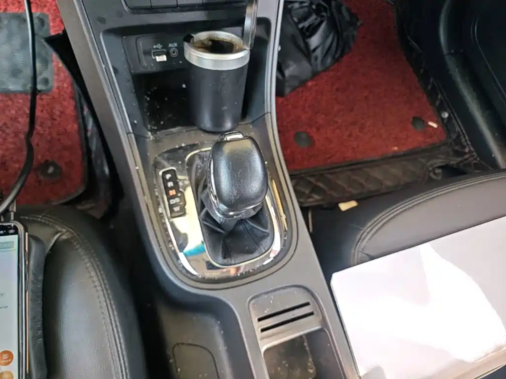 Roewe 360 2015 2015 1.5L Automatic Luxury