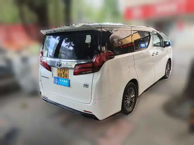 Toyota Alphard 2020 Hybrid 2.5L Luxury Edition — фото 2