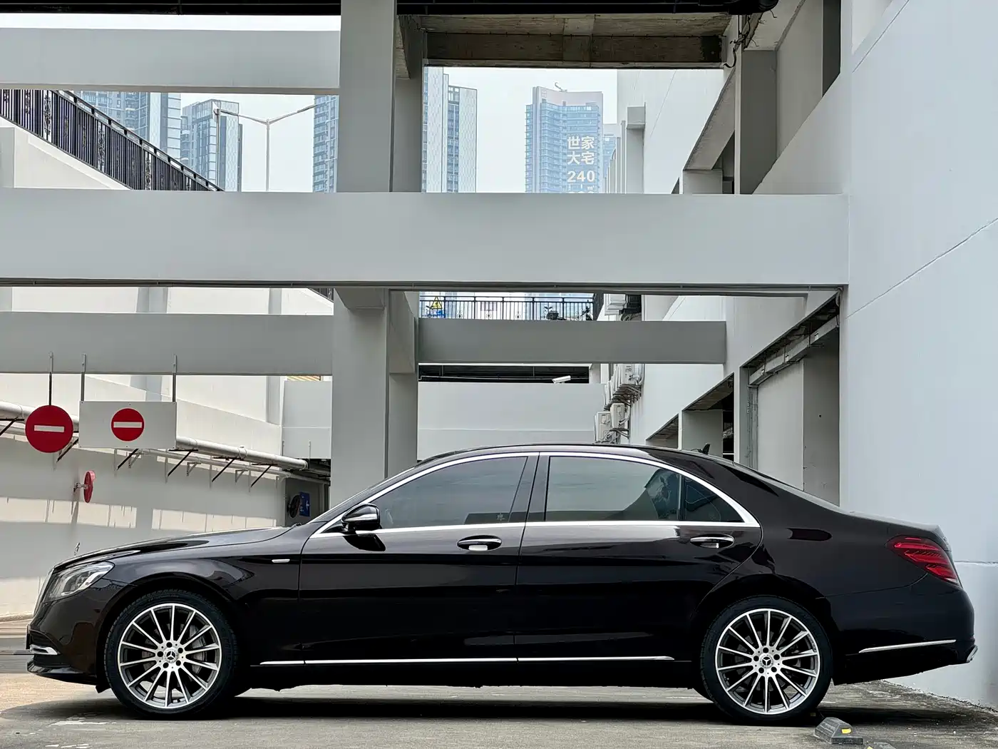 Mercedes-Benz S-Class 2019 S 350 L Luxury Ultimate Edition фото 19