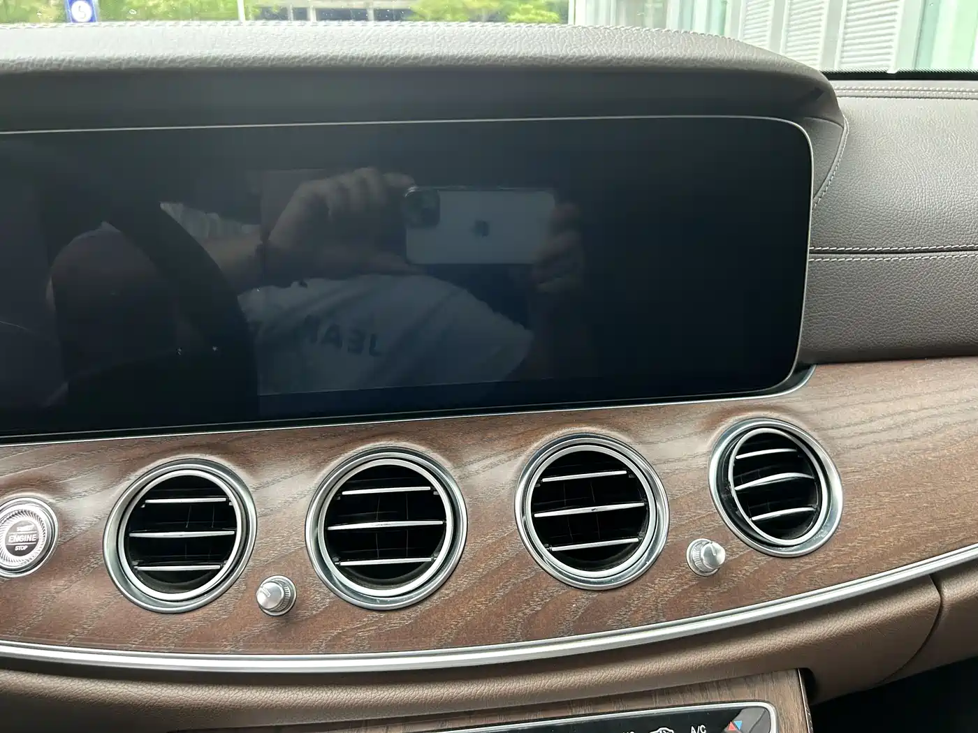 Mercedes-Benz E-Class 2020 E 300 L Luxury Model фото 13